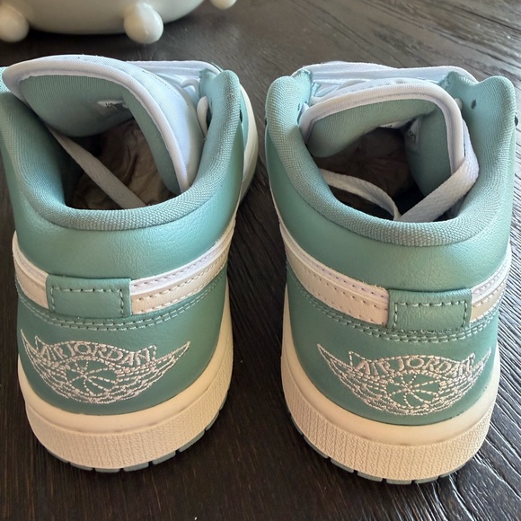 Air Jordan 1 Low White Cannon Sail Shoes Women's | Size7.5 - Picture 4 of 7